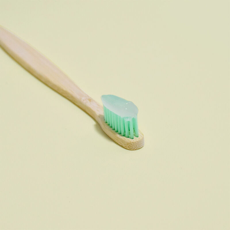 VECMINT 100g Pasta do zębów z miętą i solą morską - Głębokie czyszczenie zębów i świeży oddech