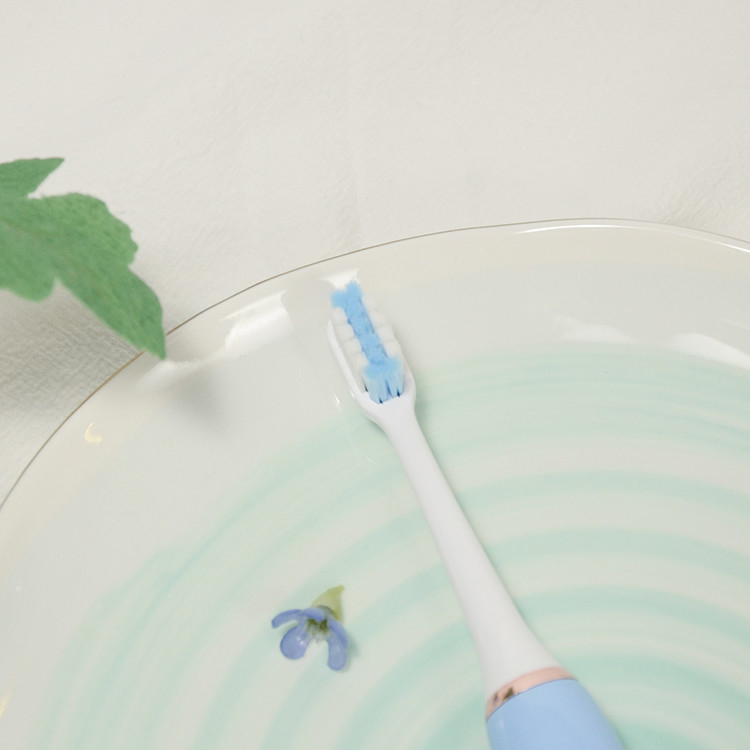 Gum Care Smart Oral Care Szczoteczki do zębów 0,7 W do czyszczenia sonicznego w podróży
